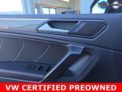 Used 2023 Volkswagen Tiguan SE R-Line image 12