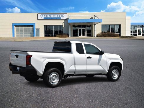 Used 2025 Toyota Tacoma SR RWD image 3