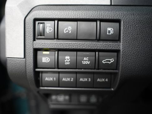 Used 2025 Toyota 4Runner Trailhunter AWD/4WD image 25
