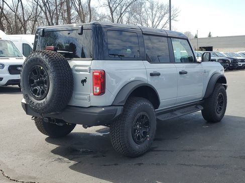 New 2026 Ford Bronco Big Bend w/ Black Diamond Package AWD/4WD image 4
