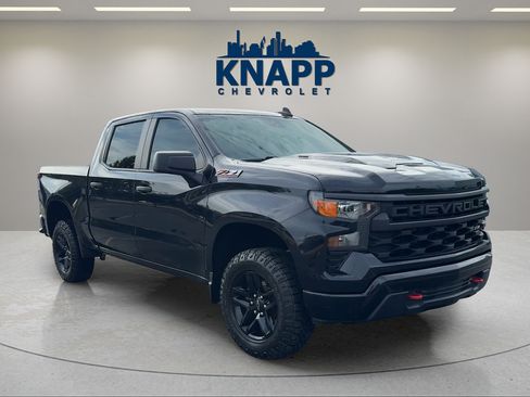Used 2022 Chevrolet Silverado 1500 Custom Trail Boss AWD/4WD image 7