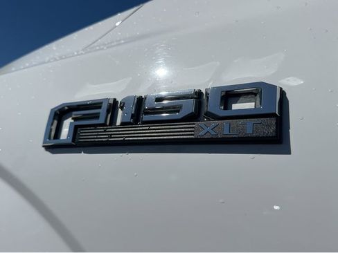 Used 2019 Ford F150 XLT w/ Equipment Group 302A Luxury image 22