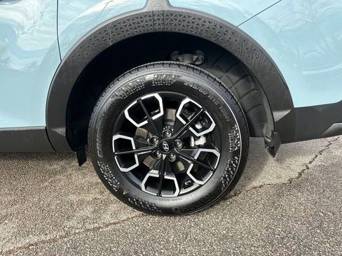 Used 2023 Hyundai Santa Cruz SEL w/ Cargo Package image 13