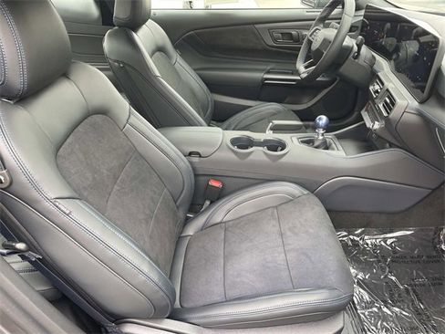 New 2025 Ford Mustang Dark Horse image 23