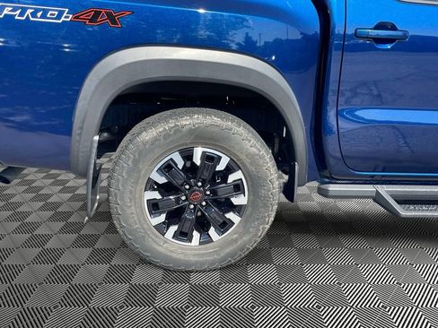 Used 2023 Nissan Frontier PRO-4X w/ Tow Package AWD/4WD image 7