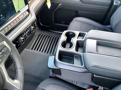 New 2026 Chevrolet Silverado 1500 LT AWD/4WD image 8