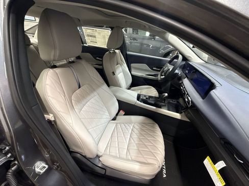 New 2026 Nissan Sentra SL w/ Floor Mat Package image 25
