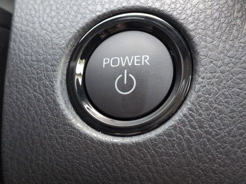 New 2026 Toyota Camry XLE image 18