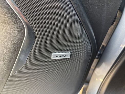 Used 2022 Chevrolet Tahoe Z71 AWD/4WD image 15