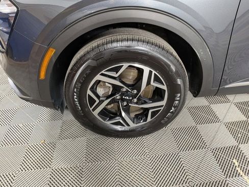 Used 2023 Kia Sportage LX image 35