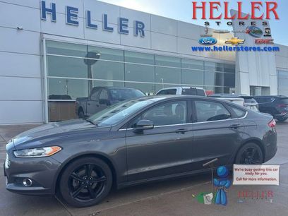 Used 2016 Ford Fusion SE