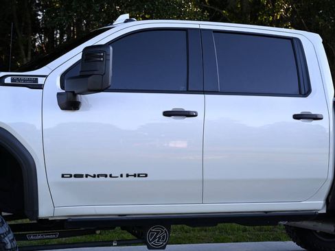 Used 2021 GMC Sierra 3500 Denali w/ Denali Ultimate Package AWD/4WD image 95