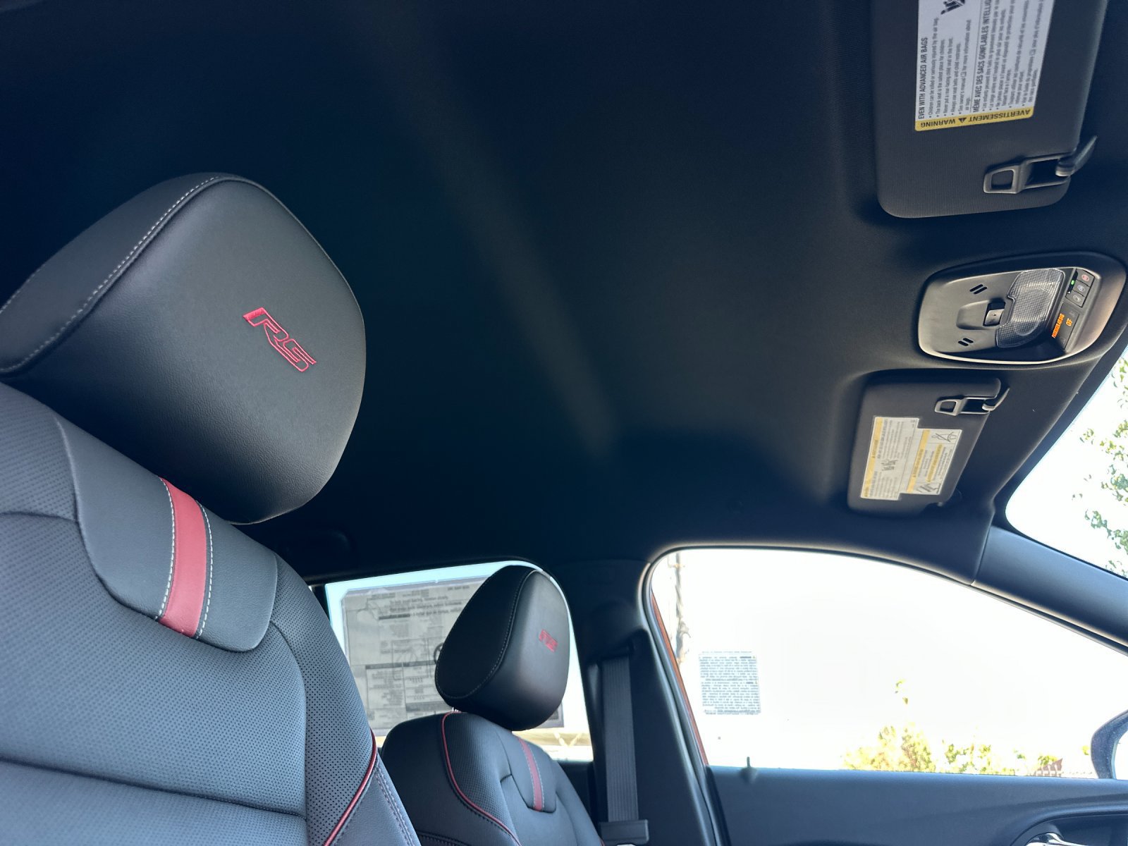 New 2026 Chevrolet Trax RS w/ Driver Confidence Package FWD image 17