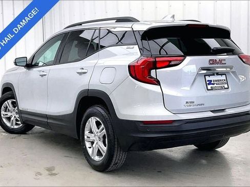 Used 2018 GMC Terrain SLE w/ Driver Convenience Package FWD image 11