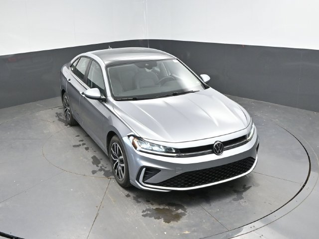 Used 2025 Volkswagen Jetta SE FWD image 36