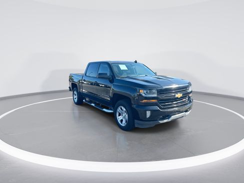 Used 2017 Chevrolet Silverado 1500 LT w/ All Star Edition AWD/4WD image 2