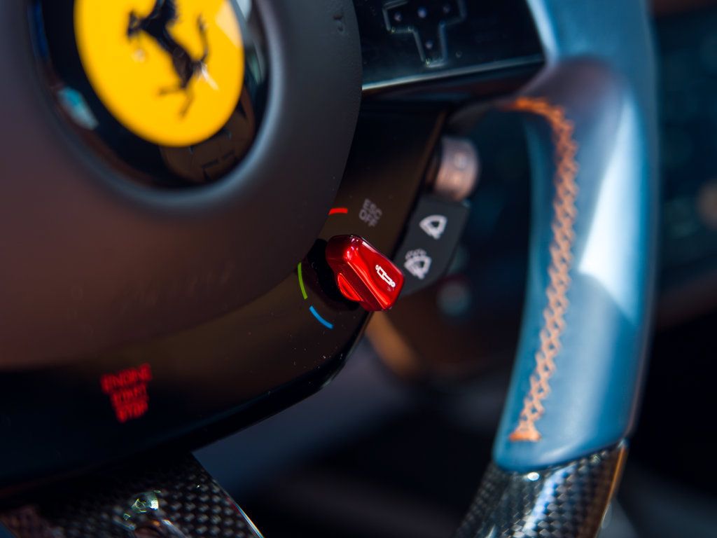 Certified 2025 Ferrari 12Cilindri RWD image 17