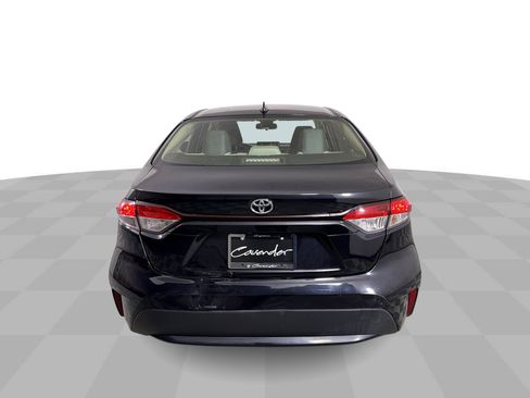 Used 2022 Toyota Corolla LE image 43