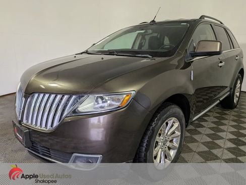 Used 2011 Lincoln MKX AWD w/ 101A Rapid Spec Order Code image 4