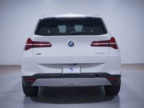 Used 2025 BMW X3 xDrive30i w/ Convenience Package image 5