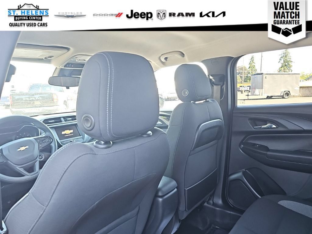 Used 2023 Chevrolet TrailBlazer LT FWD image 21