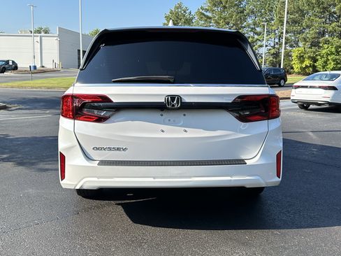 Used 2025 Honda Odyssey EX-L image 13