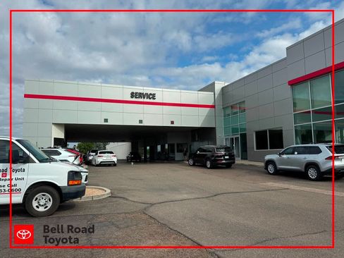 Used 2025 Toyota Camry SE FWD image 28