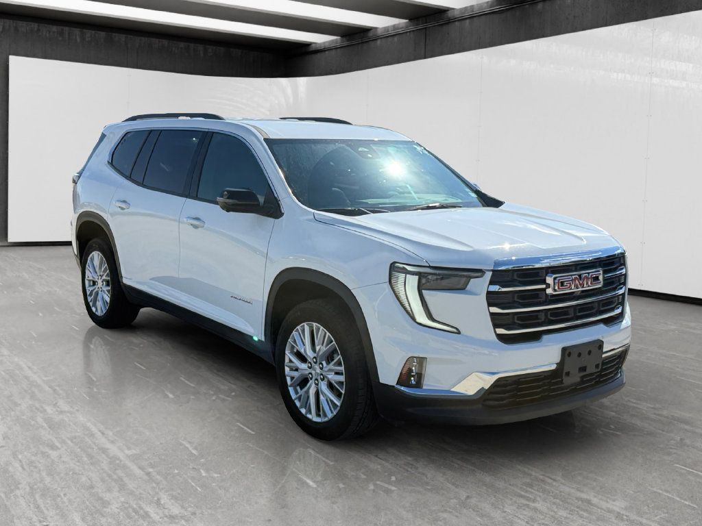 Used 2026 GMC Acadia Elevation w/ Elevation Premium Package FWD image 7