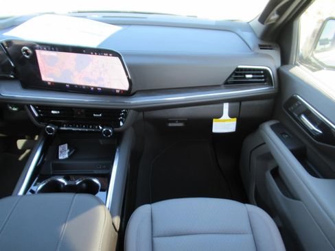 New 2026 Chevrolet Suburban LS w/ Max Trailering Package image 13