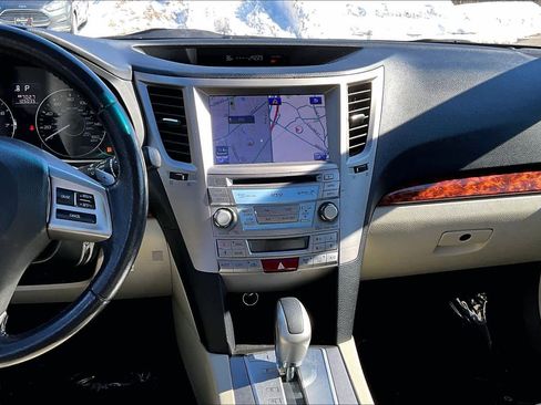 Used 2012 Subaru Outback 3.6R Limited image 7