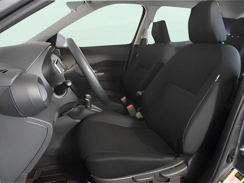 Used 2024 Nissan Kicks S image 10