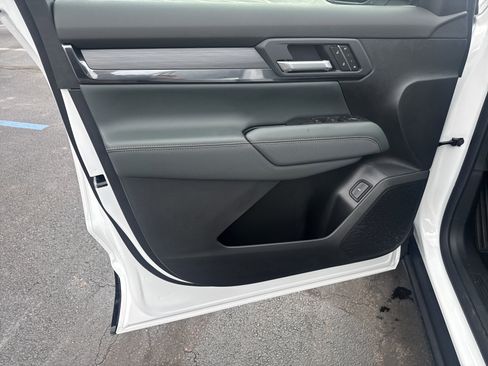 New 2026 GMC Terrain AT4 w/ Convenience Package III image 15