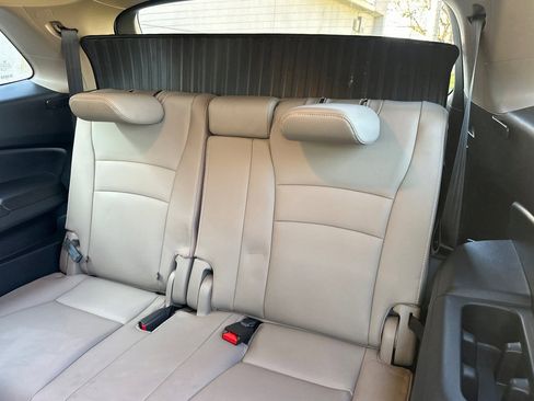 Used 2022 Honda Pilot EX-L image 17