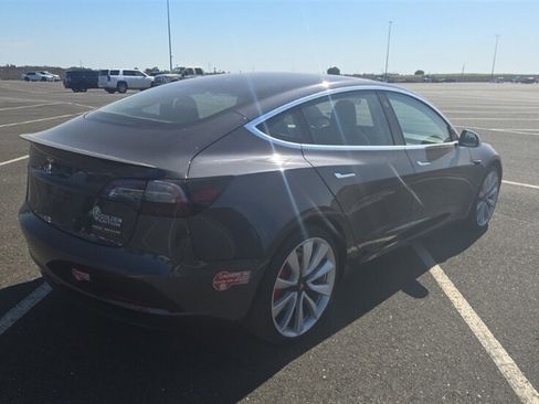 Used 2018 Tesla Model 3 Long Range AWD/4WD image 4