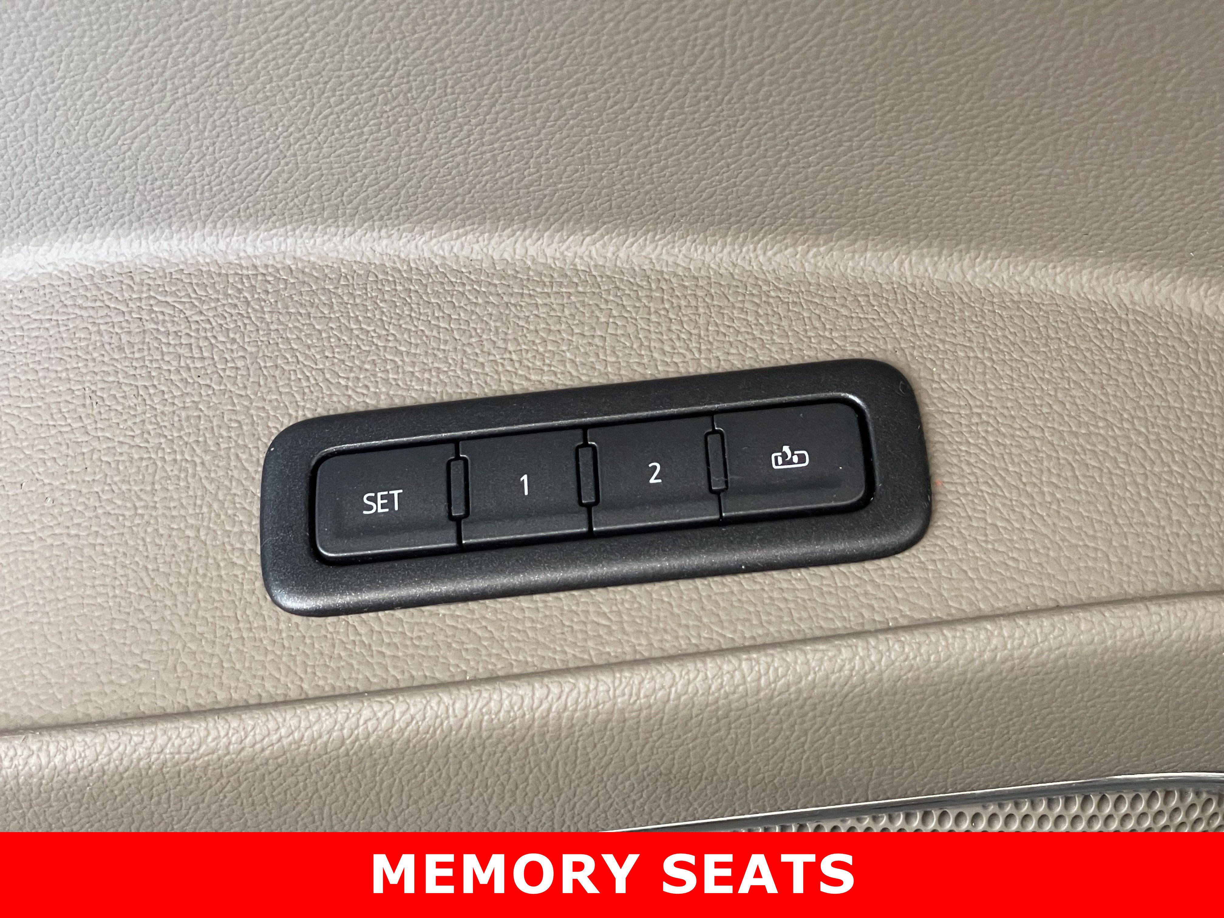 Certified 2019 GMC Yukon SLT w/ Premium Edition AWD/4WD image 19