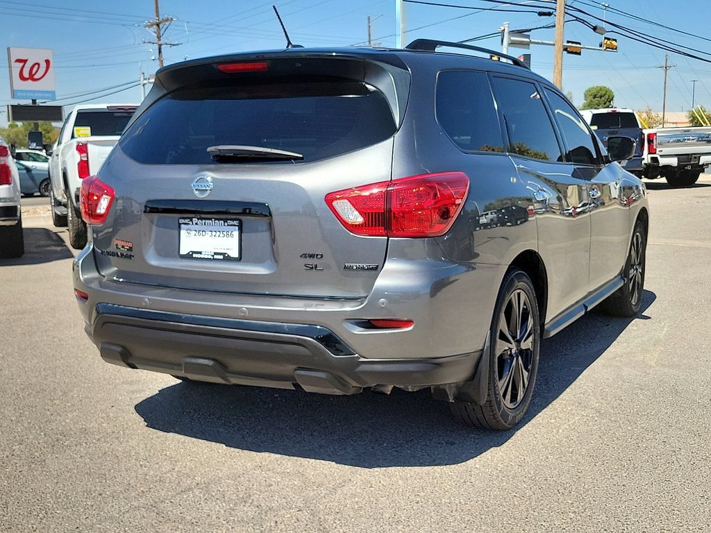 Used 2018 Nissan Pathfinder SL w/ Midnight Edition Package AWD/4WD image 12