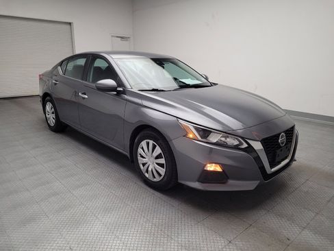 Used 2021 Nissan Altima 2.5 S FWD image 13