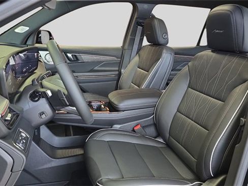 New 2026 Buick Enclave Avenir w/ Super Cruise Package image 11