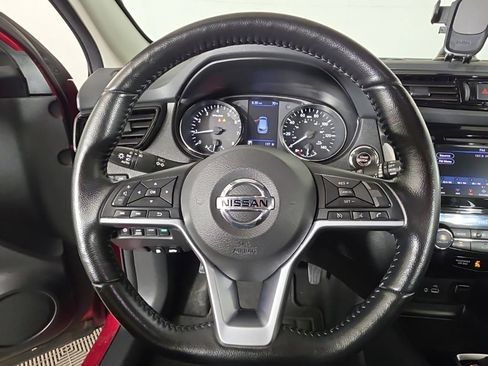 Used 2021 Nissan Rogue Sport SV AWD/4WD image 24