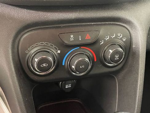Used 2013 Dodge Dart Rallye FWD image 8