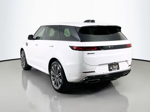 Used 2024 Land Rover Range Rover Sport Dynamic SE AWD/4WD image 7