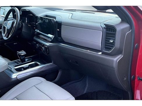 Used 2023 Chevrolet Silverado 1500 LTZ w/ Technology Package image 24