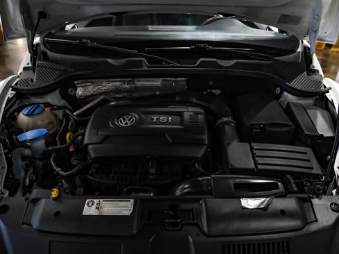 Used 2015 Volkswagen Beetle 1.8T FWD image 27