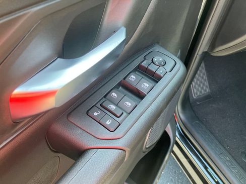 New 2026 RAM 1500 Express AWD/4WD image 13