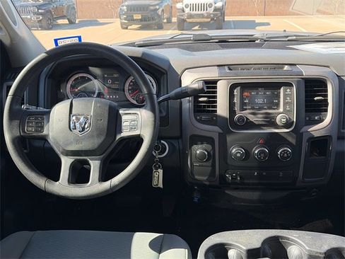 Used 2017 RAM 2500 Tradesman w/ Chrome Appearance Group image 13