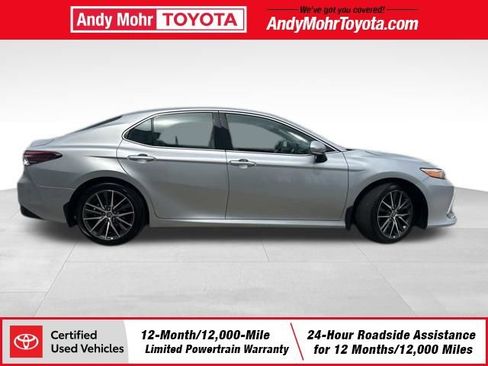 Certified 2022 Toyota Camry XLE w/ Navigation Upgrade Package image 9