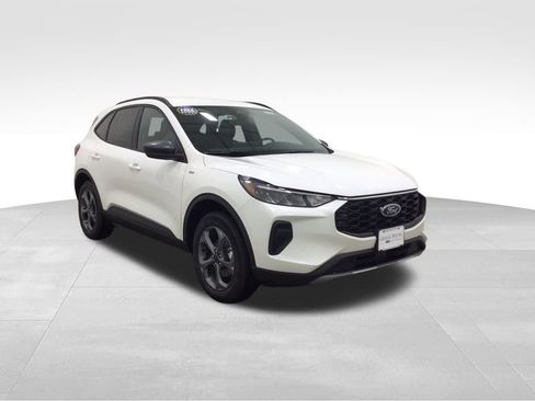 New 2026 Ford Escape ST-Line w/ Tech Pack #1 AWD/4WD image 5