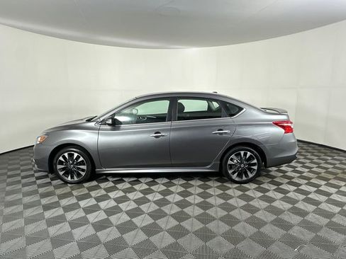 Used 2016 Nissan Sentra SR FWD image 10