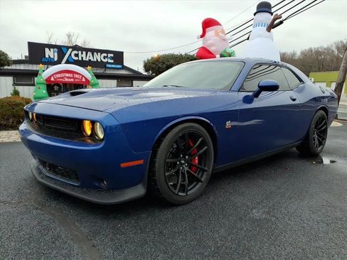 Used 2021 Dodge Challenger R/T Scat Pack w/ Dynamics Package image 7