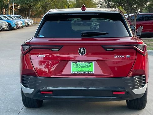 Used 2024 Acura ZDX A-Spec image 5